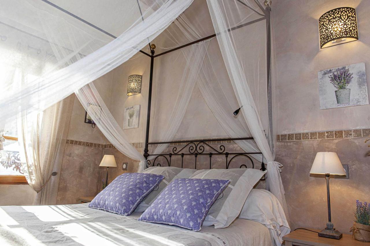 Mas Des Rabasses Bed & Breakfast Le Pontet  Exterior photo